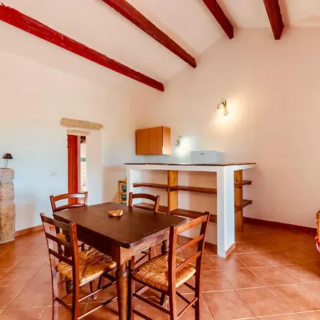 Lu Stazzu Di Tarraolta Vignola Mare