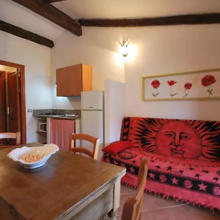 Lu Stazzu Di Tarraolta * Vignola Mare