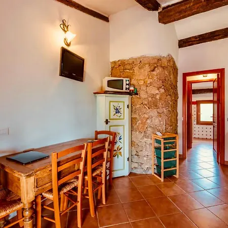 Holiday home Lu Stazzu Di Tarraolta *