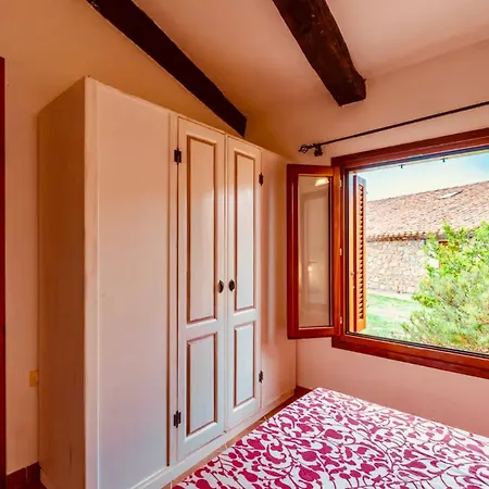 Lu Stazzu Di Tarraolta 3* Vignola Mare