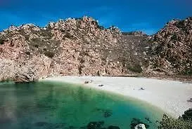 Lu Stazzu Di Tarraolta Vignola Mare