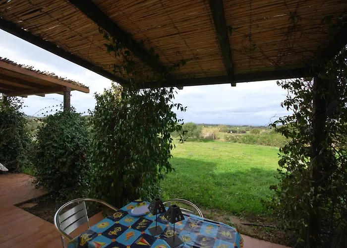 Lu Stazzu Di Tarraolta Aparthotel Vignola Mare