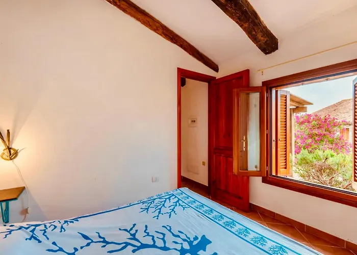 Lu Stazzu Di Tarraolta Vignola Mare