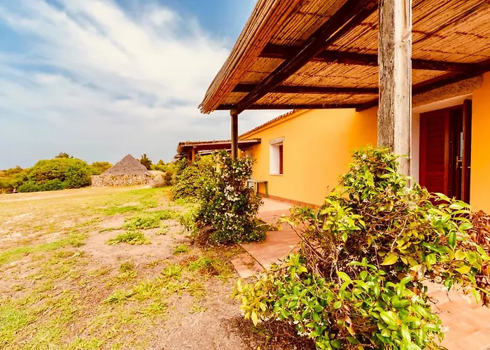 Aparthotel Lu Stazzu Di Tarraolta Vignola Mare