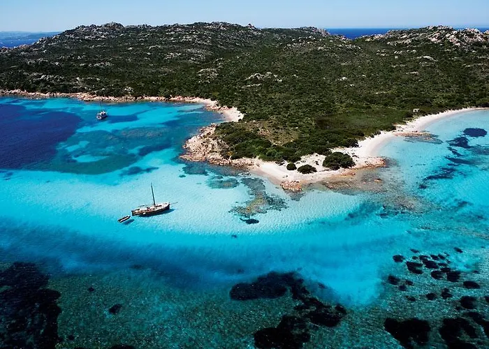 Lu Stazzu Di Tarraolta Aparthotel