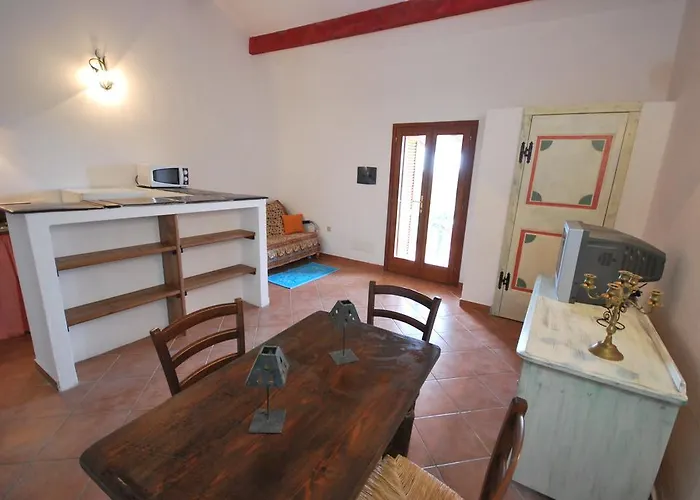 Lu Stazzu Di Tarraolta 3*